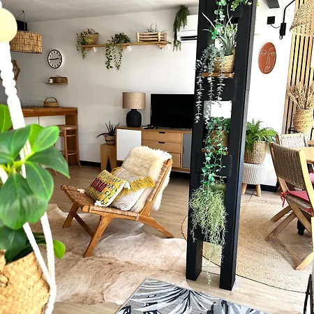 L'appart-rosas Boheme Chic, Au Bord De La Apartment